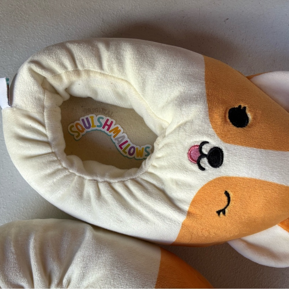Squishmallows Corgi Plush Slippers - Orange and Cream Kids size 7/8 - Picture 2 of 4